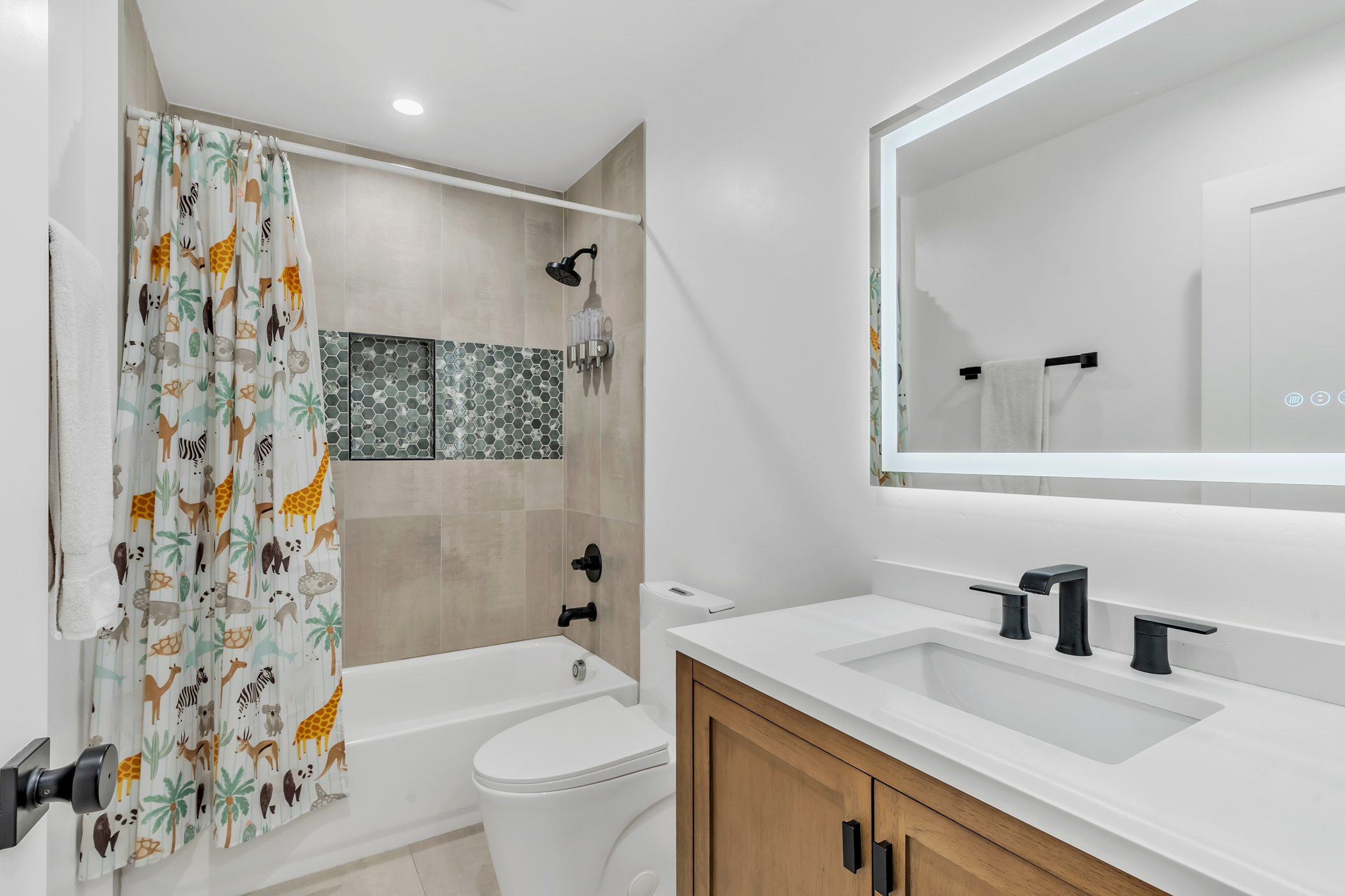 move in ready home with adu plans just listed for sale 2146 franklin avenue logan heights san diego 09 move in ready home with adu plans just listed for sale 2146 franklin avenue logan heights san diego 09